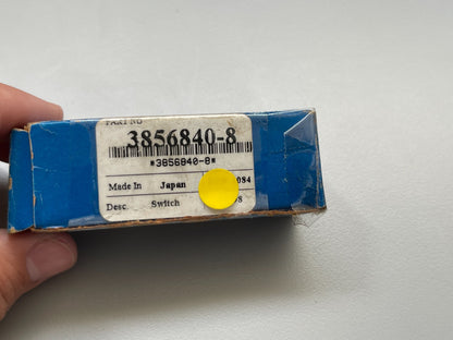 *NEW OEM* 0810 Volvo Penta Switch 3856840-8