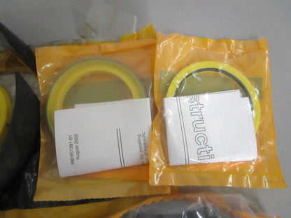 NEW OEM 243-5797 CAT Seal Kit 0820