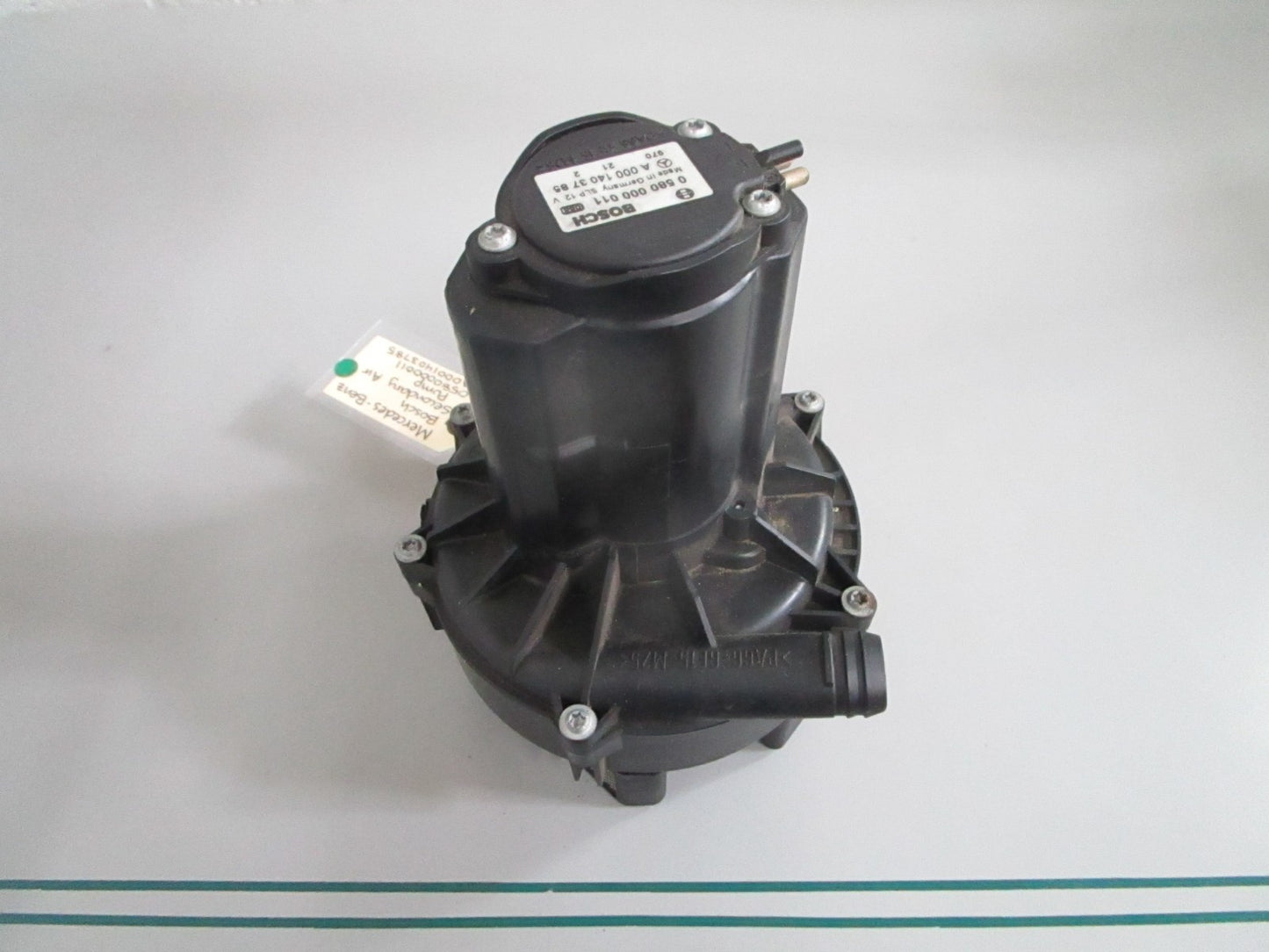 NEW OEM A0001403785 0580000011 Mercedes-Benz Bosch Secondary Air Pump 0820