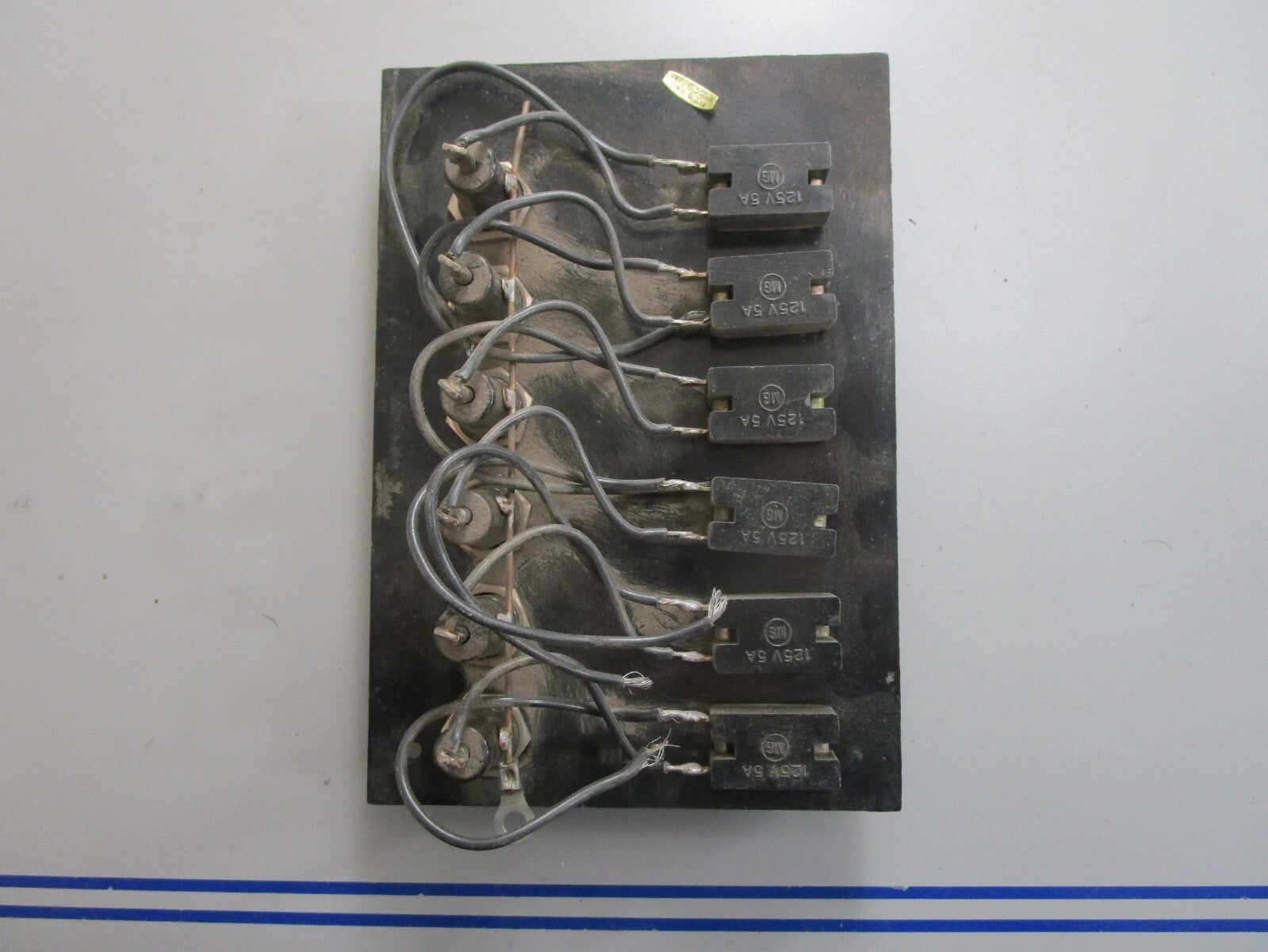 *NEW* 0820 Marine Boat 6 Gang Bakelite Plate Switch Panel w/ Toggle