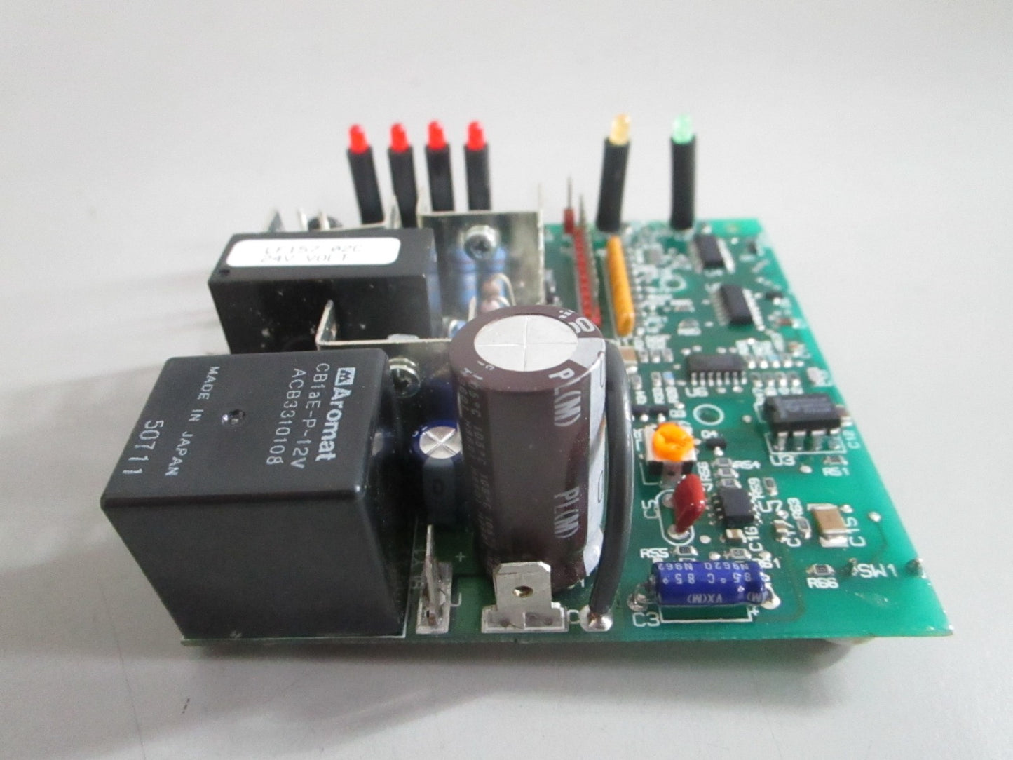 NEW OEM MLF157057 Mercury Quicksilver 24V Board Assy 0820
