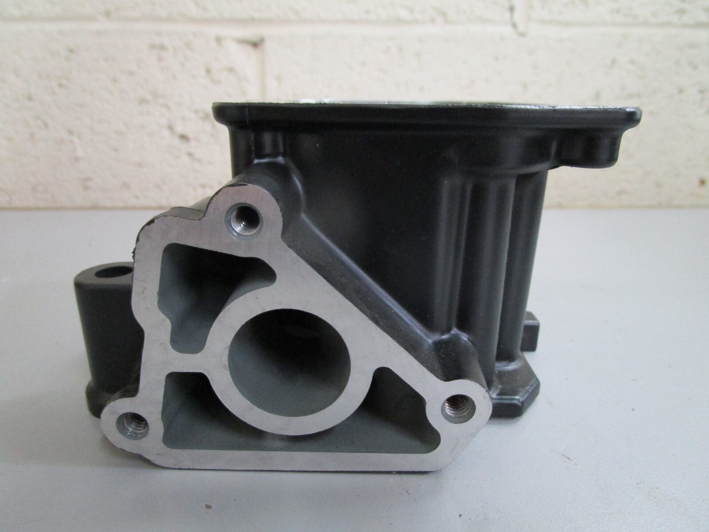 *NEW OEM* 0820 Mercury Quicksilver Cylinder Head 979-804767T