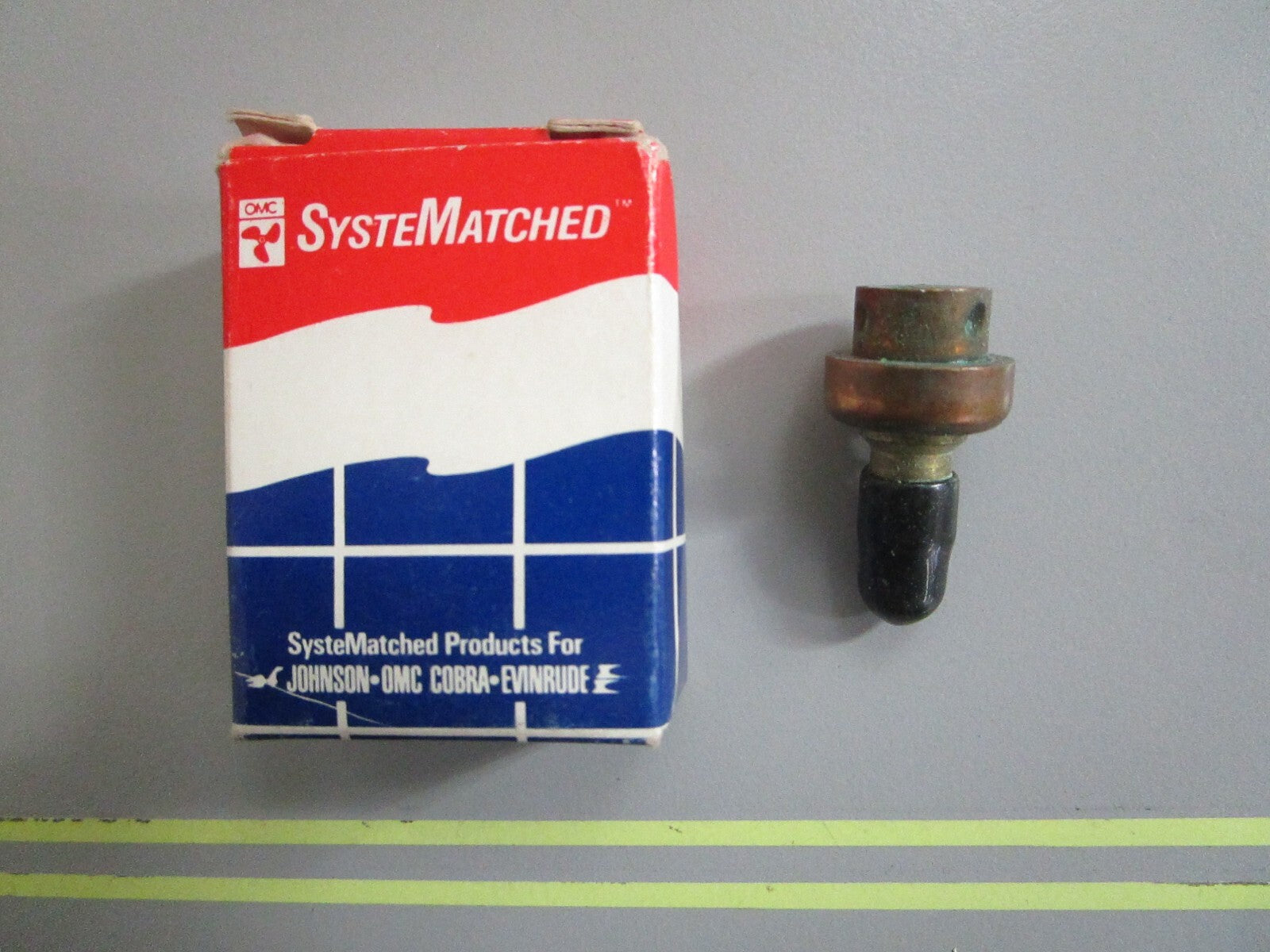 *NEW OEM* 0820 OMC Johnson Evinrude Vernatherm 384719 0384719