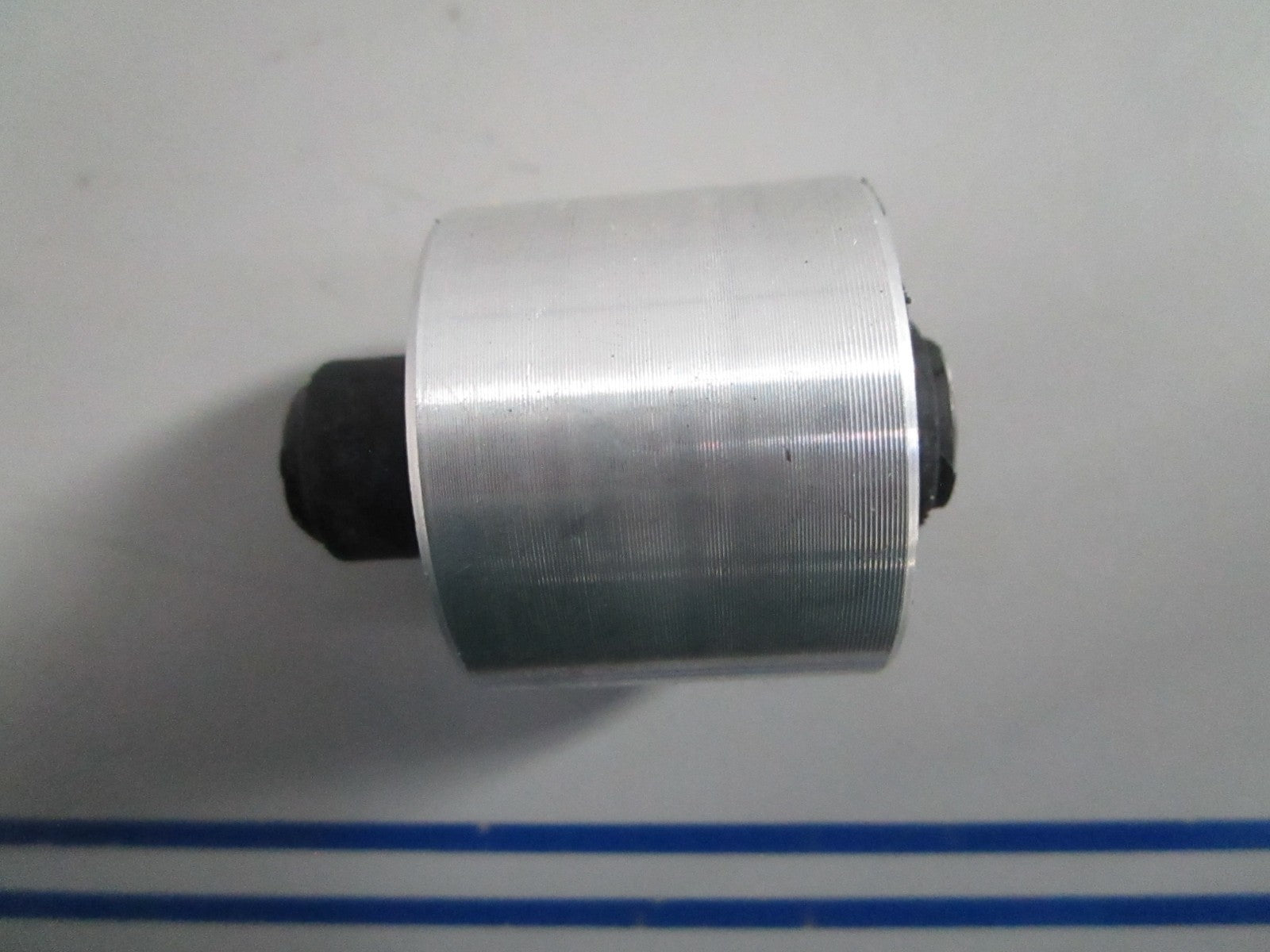 NEW OEM 54130-93900 Suzuki Upper Mount 0820