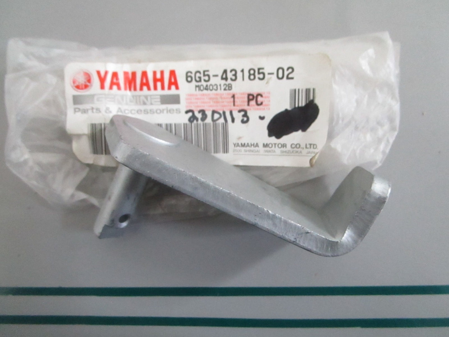 NEW OEM 6G5-43185-02-00 Yamaha Tilt Stop Lever 0820