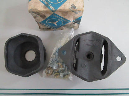 NEW OEM 1292240012 Mercedes-Benz Rubber Mount 0820