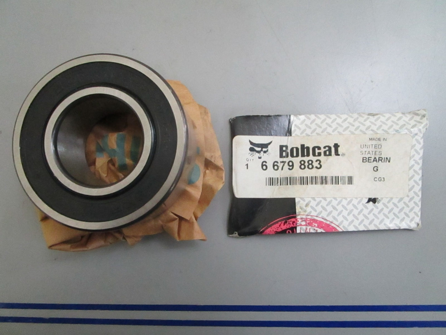 *NEW OEM* 0820 Bobcat Bearing 6679883
