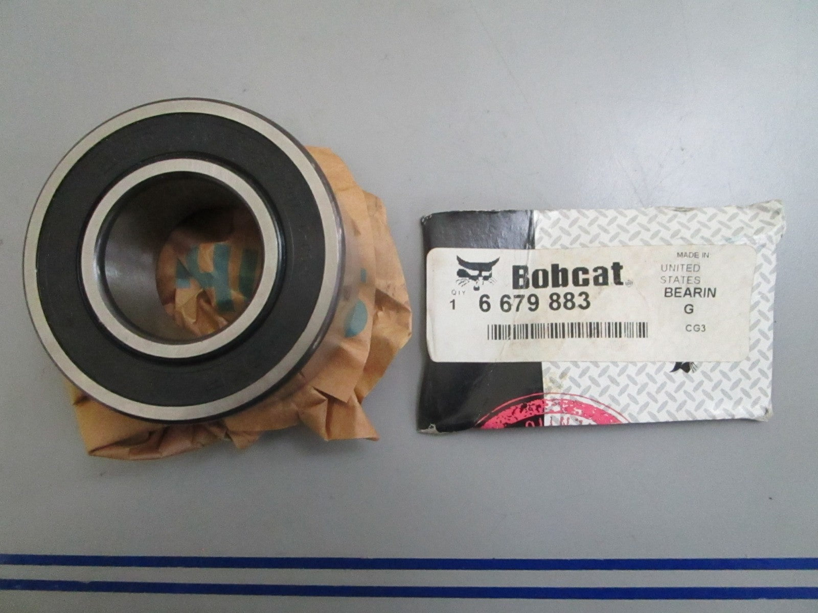 *NEW OEM* 0820 Bobcat Bearing 6679883