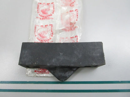 NEW OEM 17613-288-000 Honda Rubber Mount 0810