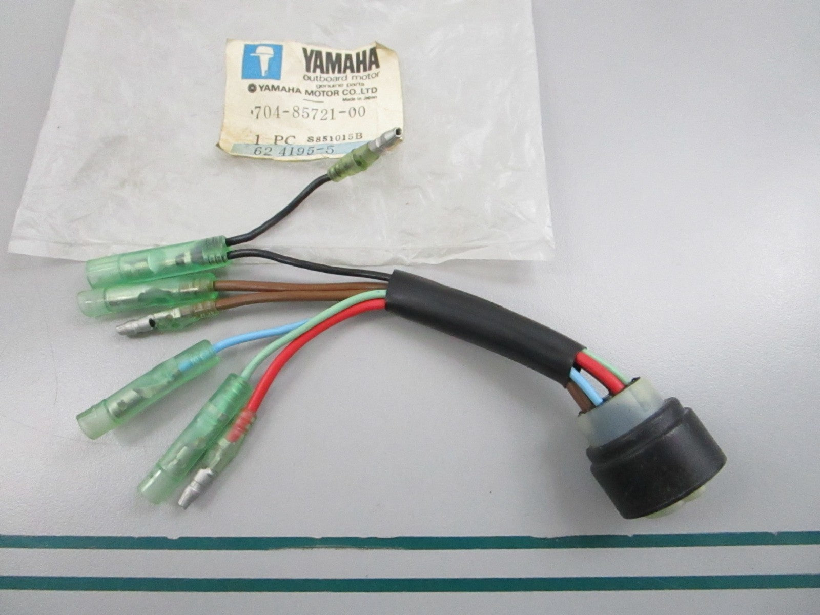 NEW OEM 704-85721-00 Yamaha Wire Sub Lead 0810