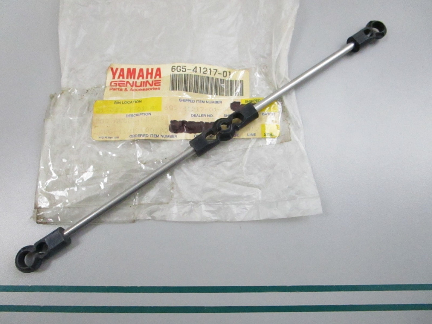 NEW OEM 6G5-41217-01-00 Yamaha Accelerator Lever Rod 0810