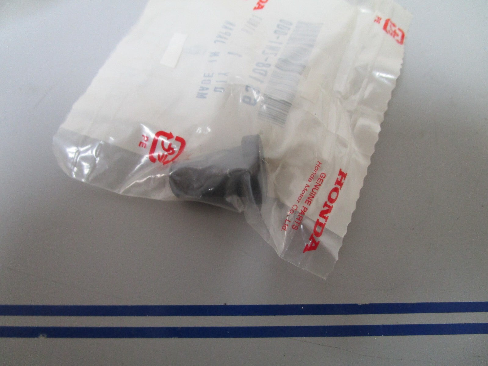 *NEW OEM* 0720 Honda Hook Damper 63108-ZW1-000