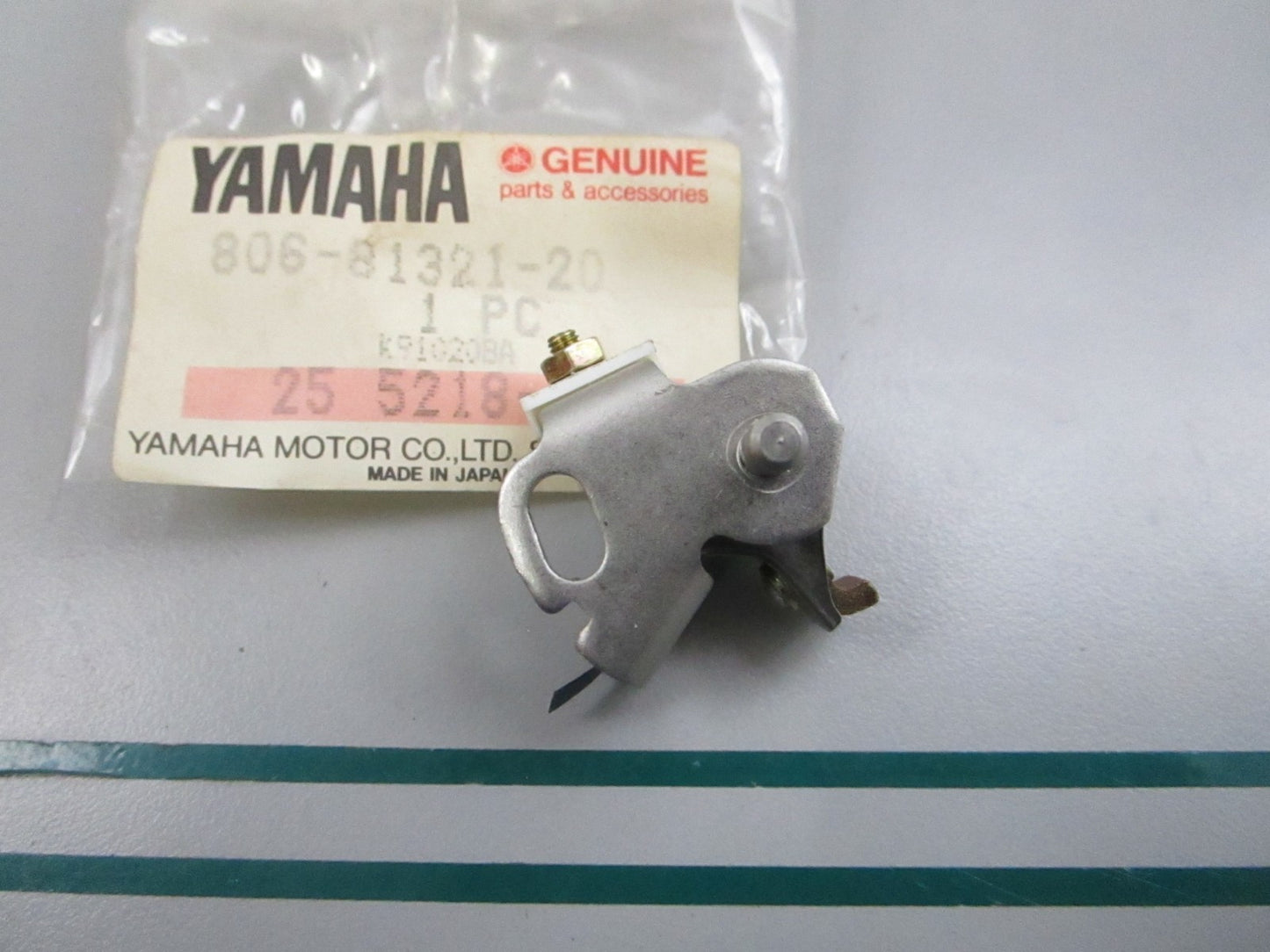 NEW OEM 806-81321-20-00 Yamaha Contact Breaker 0810