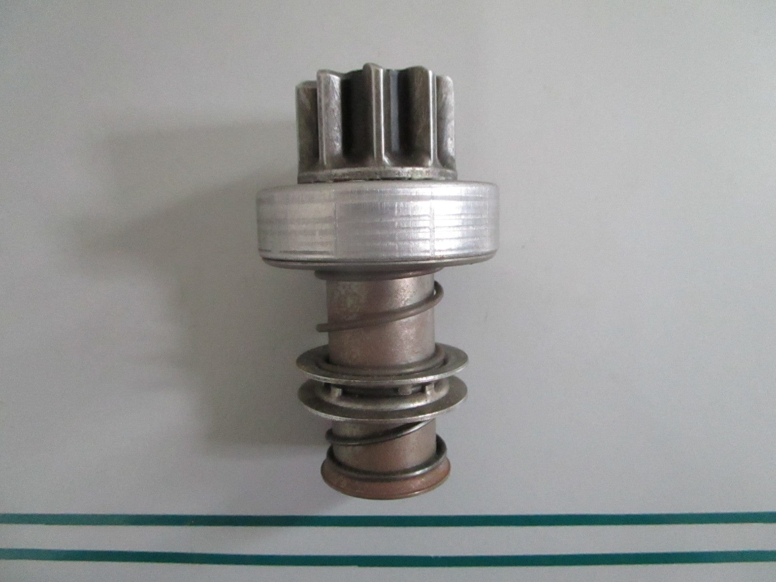 NEW OEM 2006209915 Bosch Starter Drive 0820