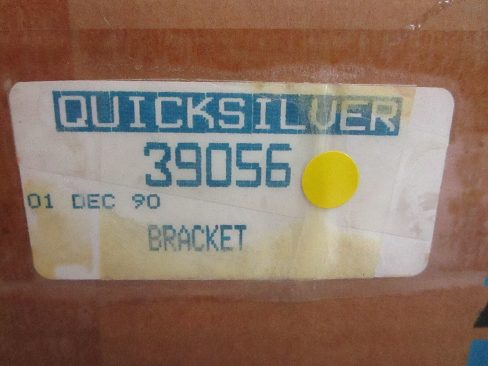 *NEW OEM* 0750 Mercury Quicksilver BRACKET 39056