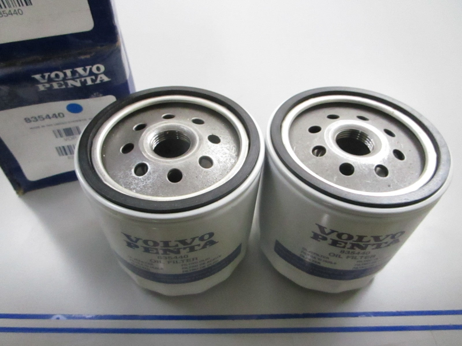 *NEW OEM* (LOT OF 2) 0720 Volvo Penta Oil Filter 835440