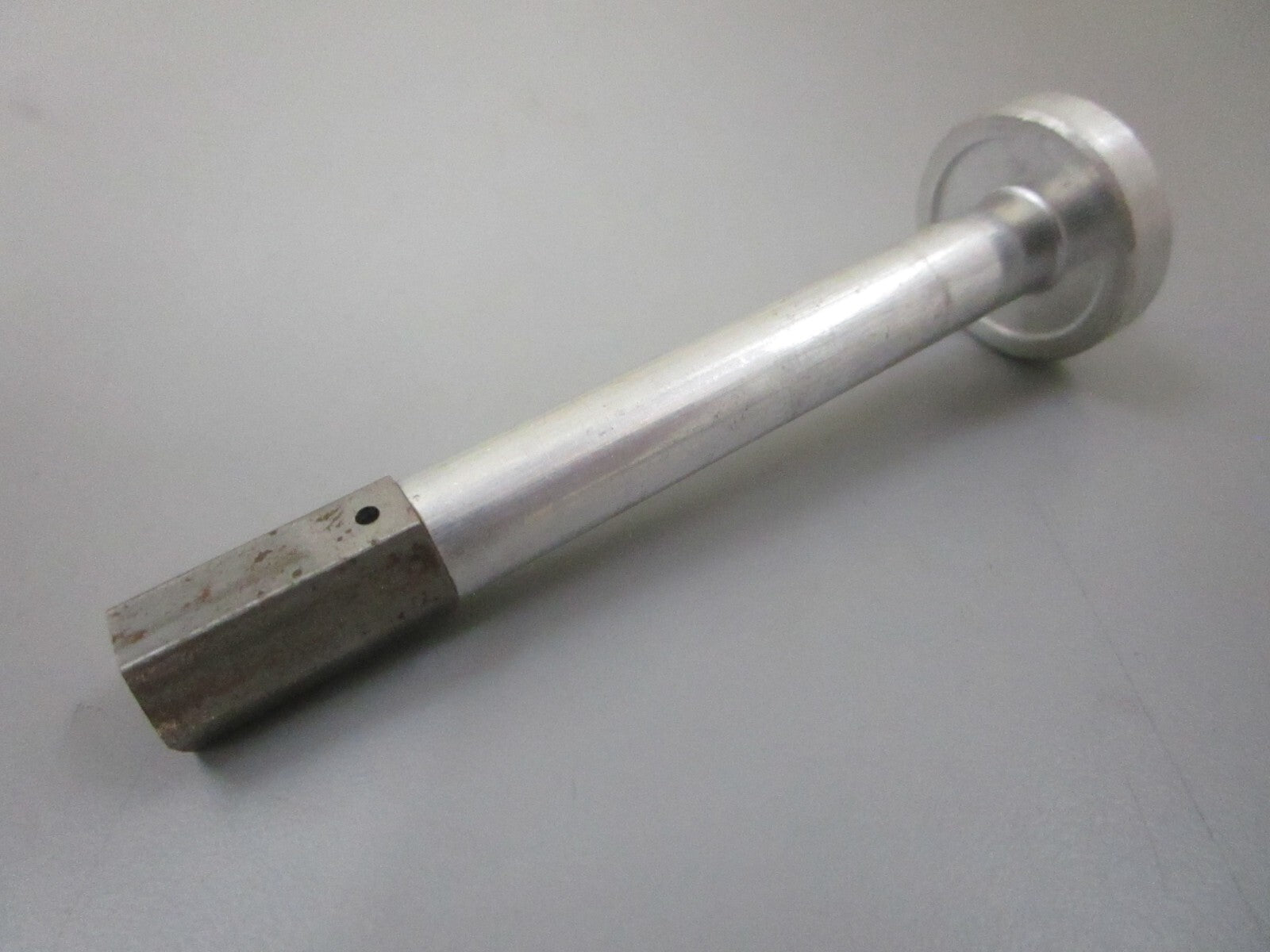 *NEW OEM* 0780 OMC Johnson Evinrude Valve Stem 173206 0173206