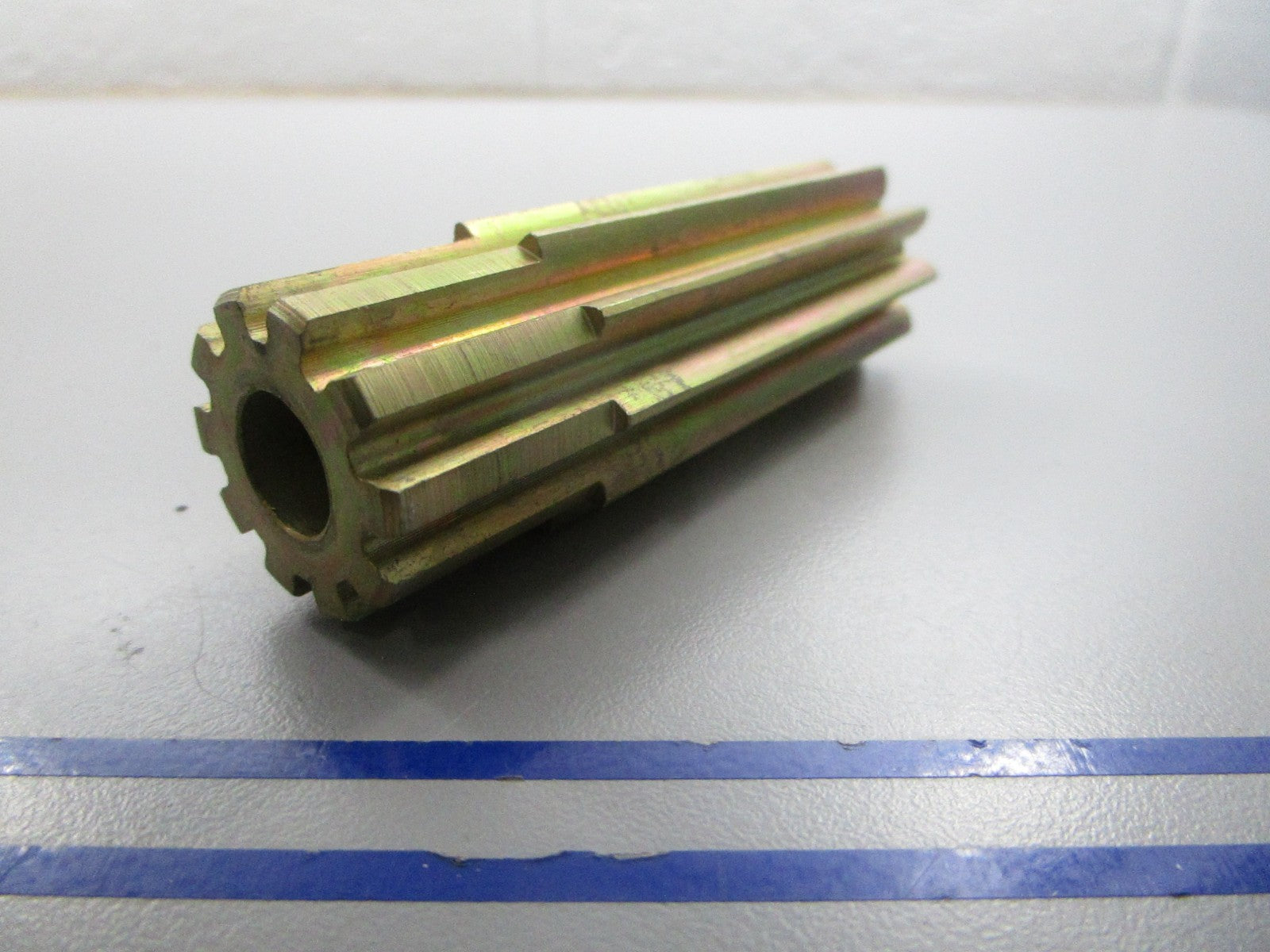 NEW OEM 25898 Mercury Quicksilver Pinion 0810