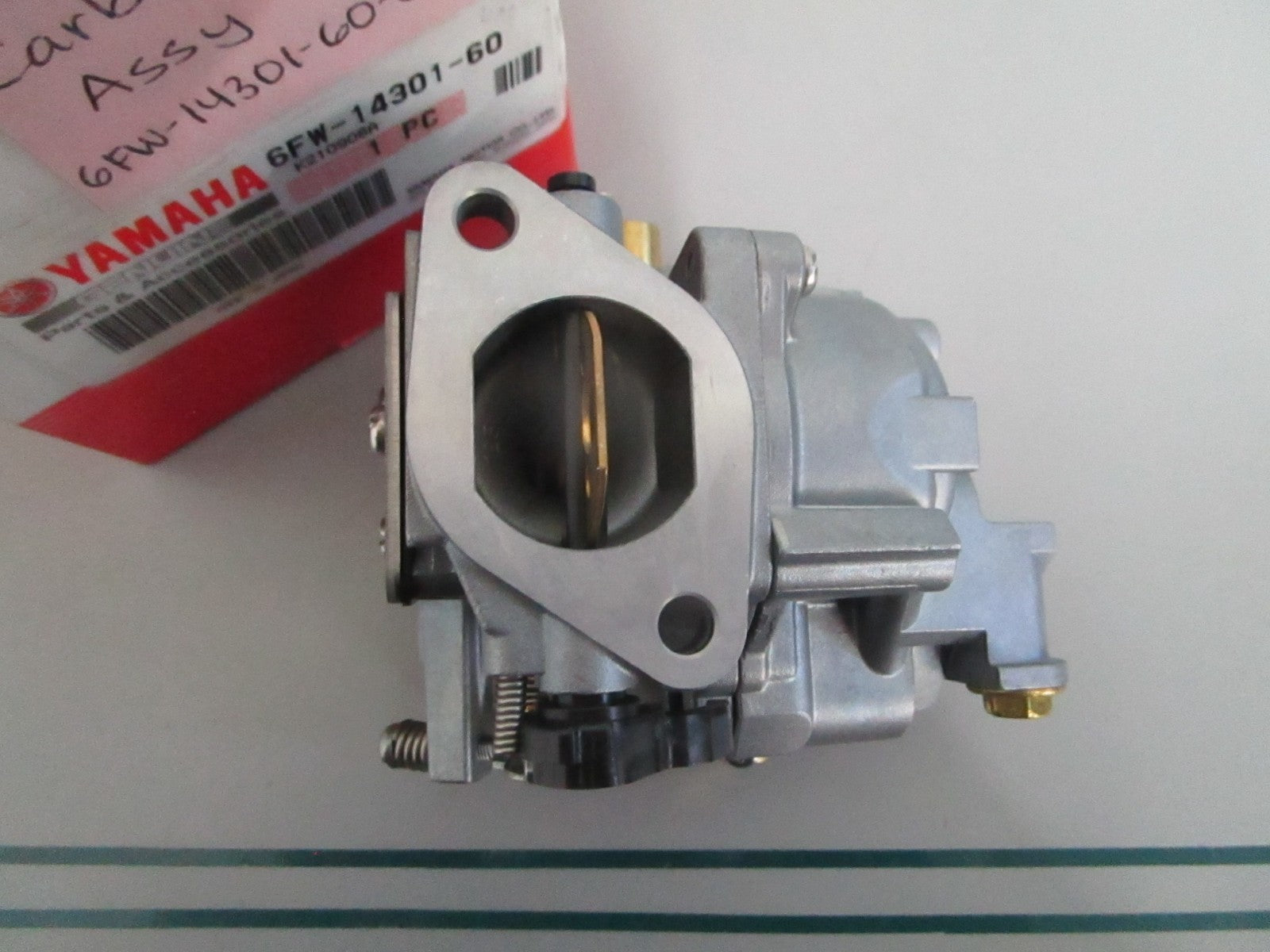 NEW OEM 6FW-14301-60-00 Yamaha Carburetor Assy 0820