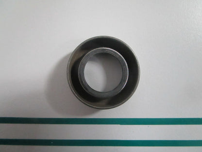 NEW OEM 330550 0330550 OMC Johnson Evinrude Seal 0820