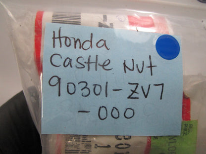 *NEW OEM* 0810 Honda Castle Nut 90301-ZV7-000