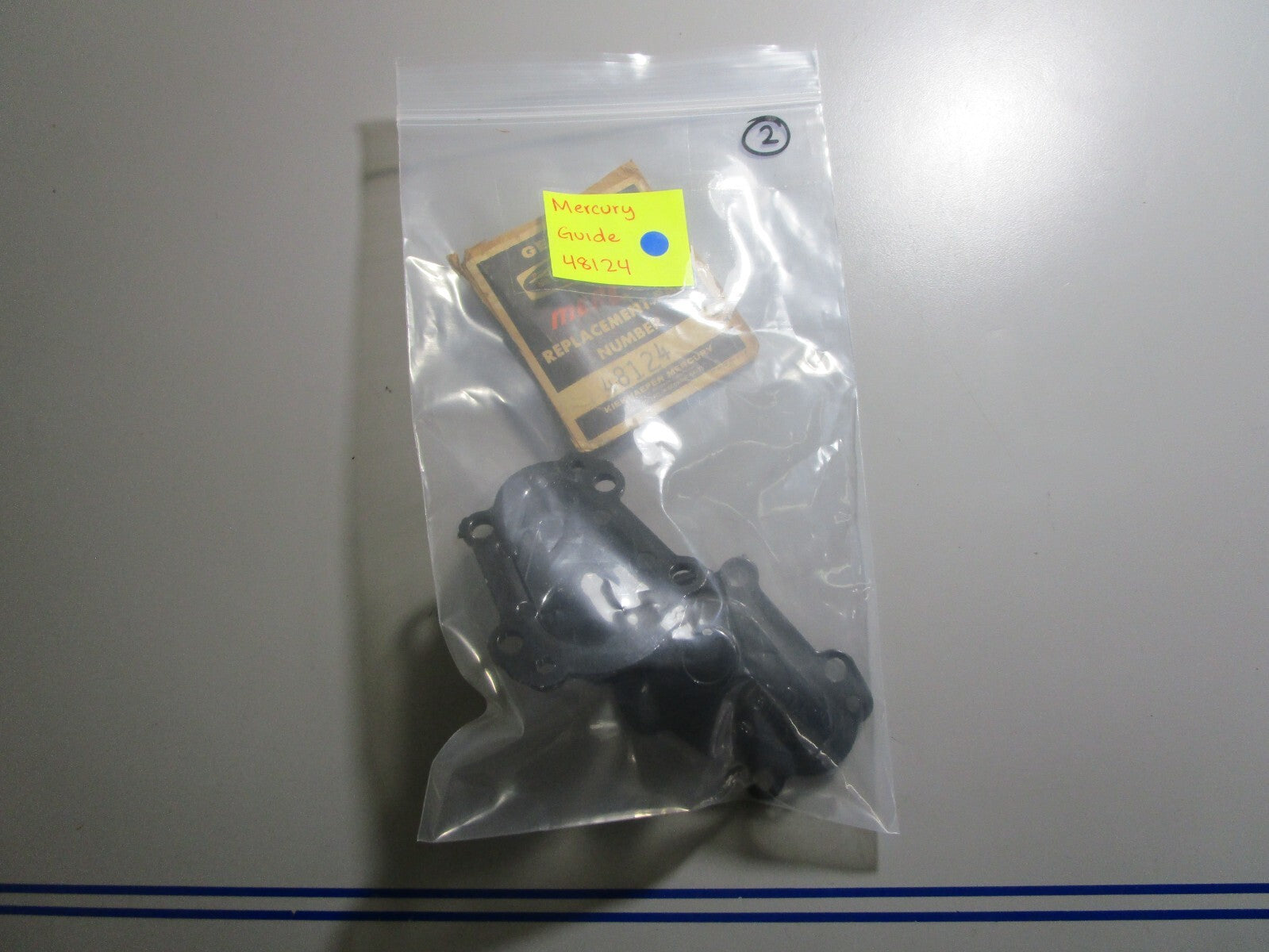 *NEW OEM* 0810 Mercury Quicksilver Guide 48124