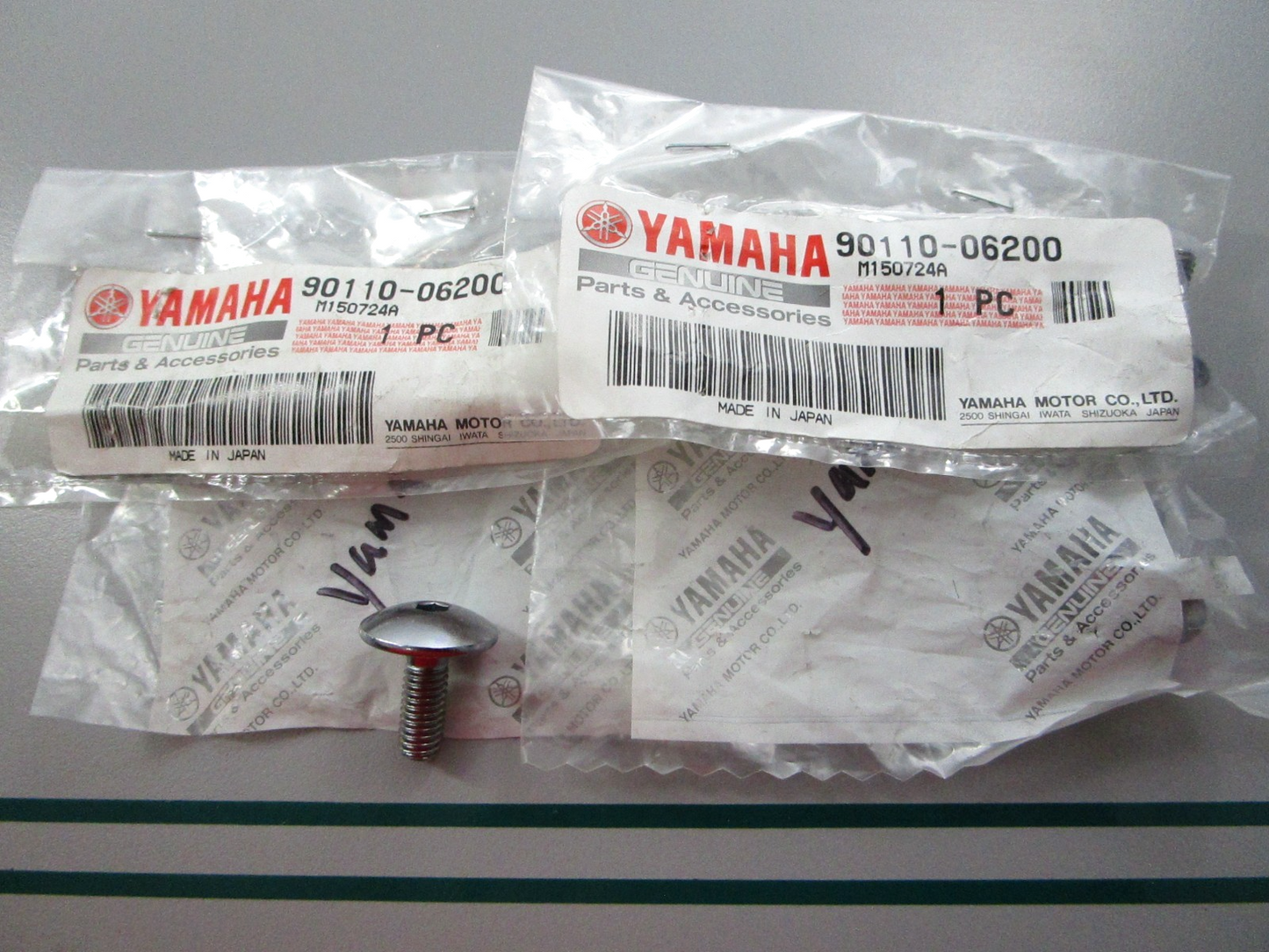 NEW OEM (LOT OF 4) 90110-06200 Yamaha Socket 0810