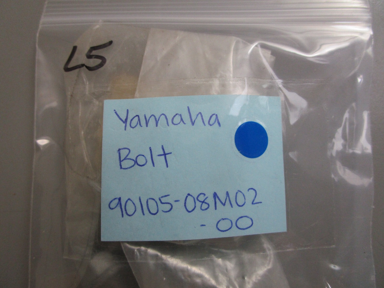 *NEW OEM* (LOT OF 5) 0810 Yamaha Bolt 90105-08M02-00