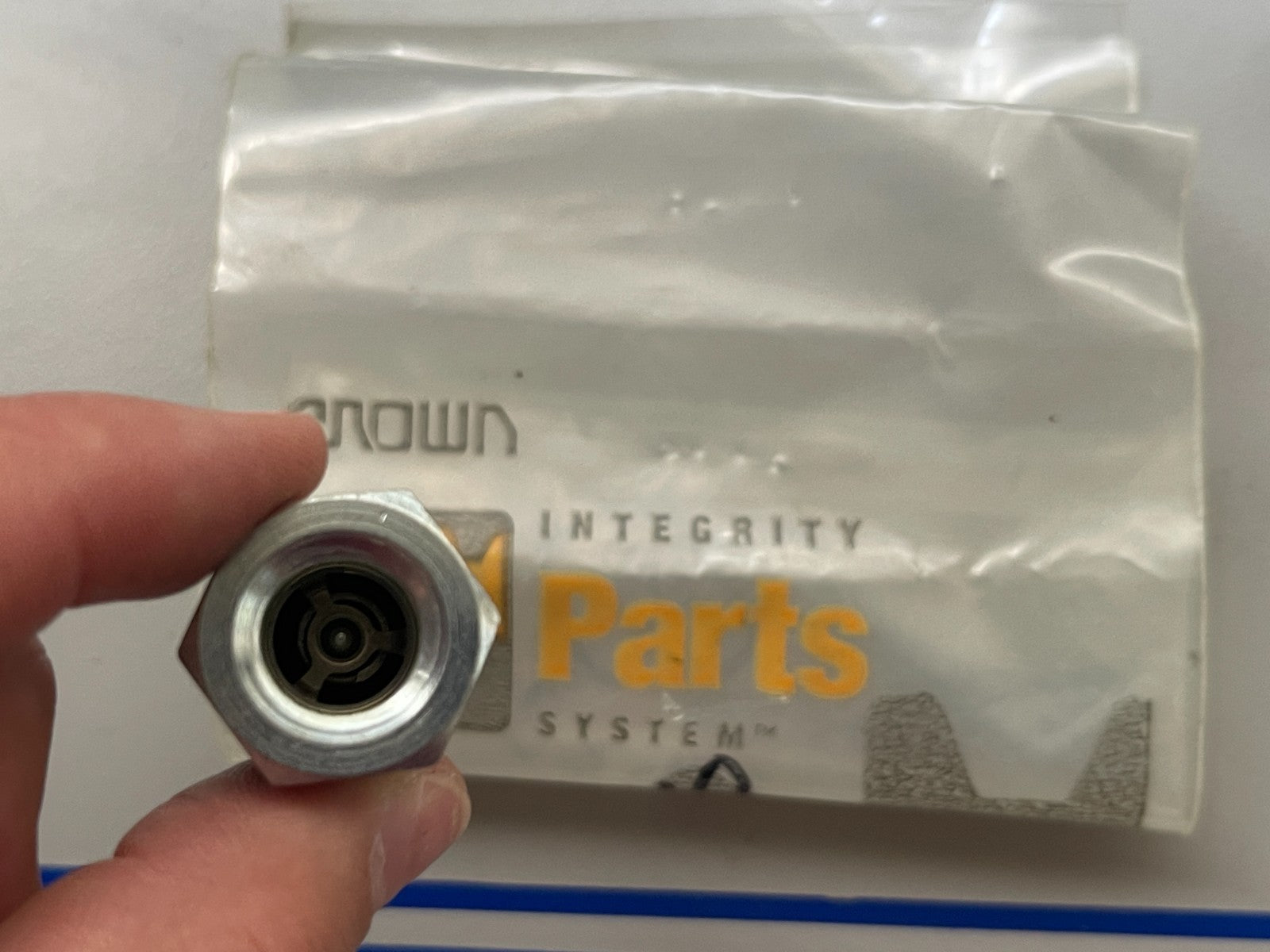 *NEW OEM* 0720 Crown 1/4 Female Coupling 088840