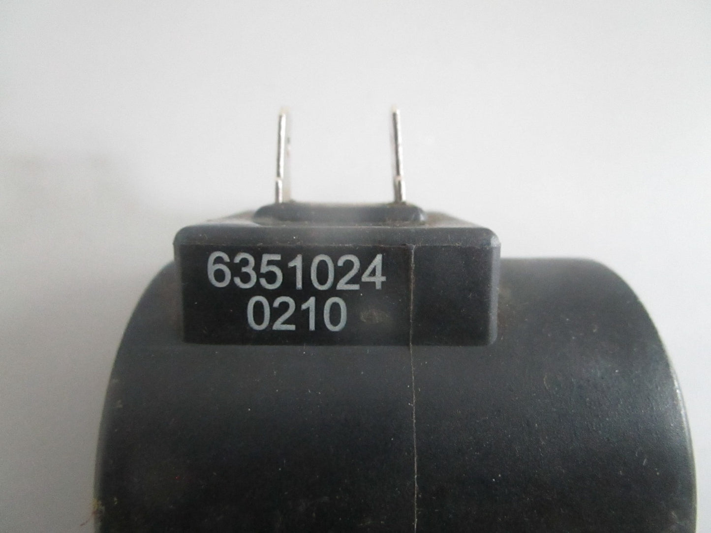 NEW OEM 104164-005 Crown Solenoid 0820