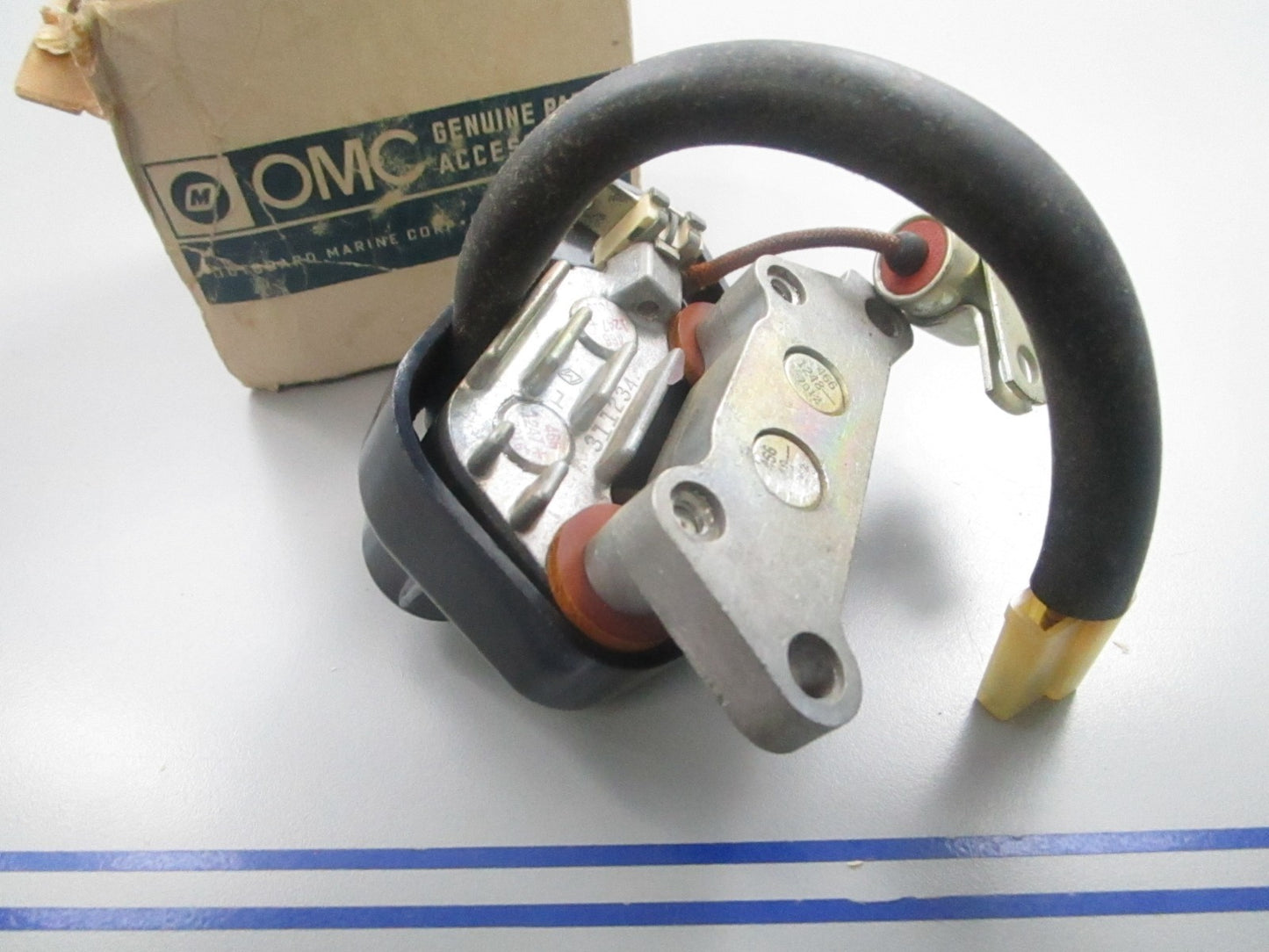 NEW OEM 380086 0380086 OMC Johnson Evinrude Heat Sink 0810