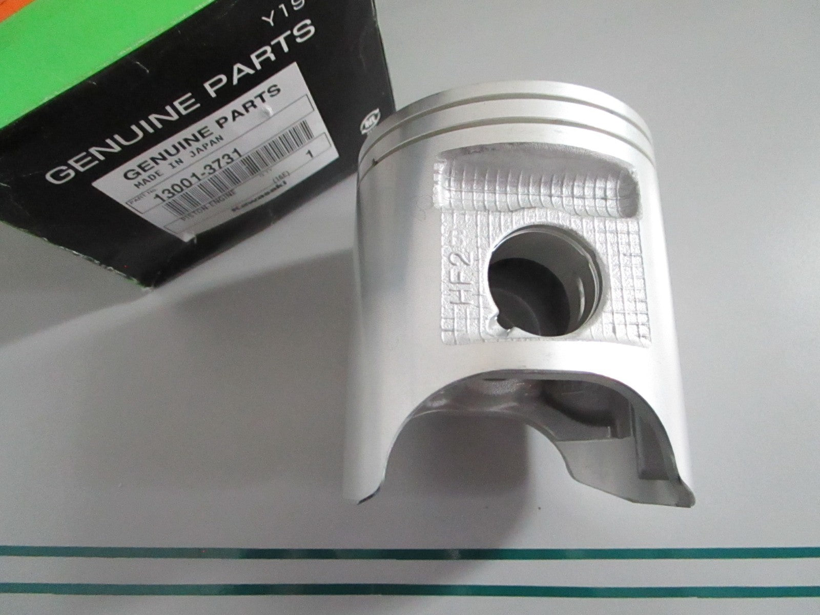NEW OEM 13001-3731 Kawasaki Engine Piston 0820