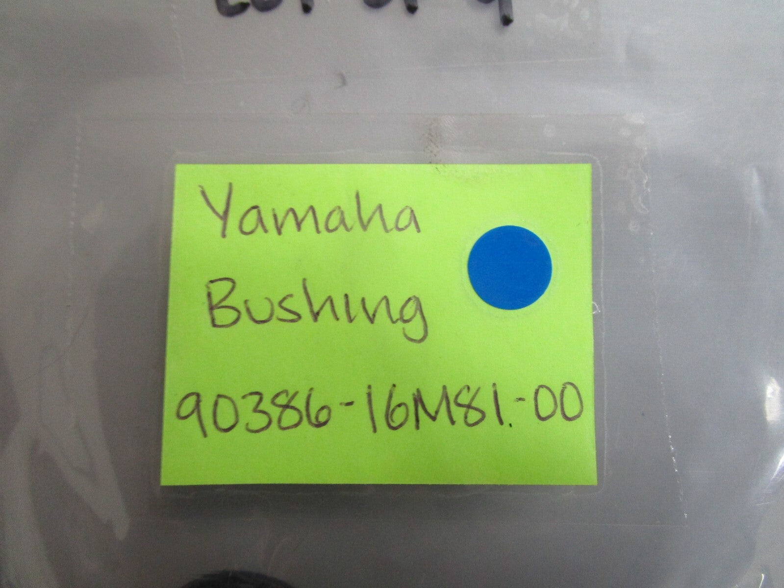 *NEW OEM* (LOT OF 4) 0720 Yamaha Bushing 90386-16M81-00