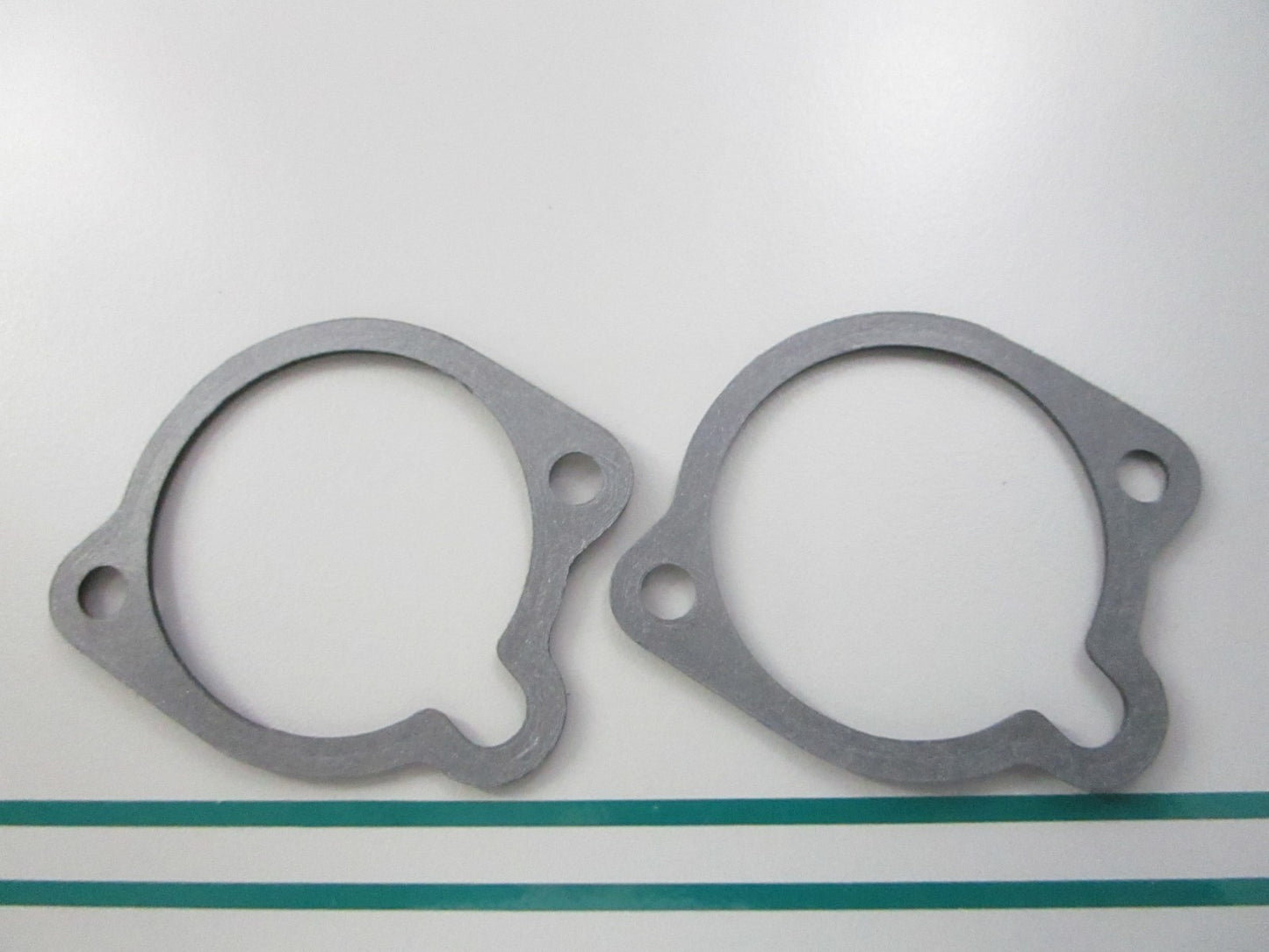 NEW OEM (LOT OF 2) 13855-95200 Suzuki Silencer Gasket 0810