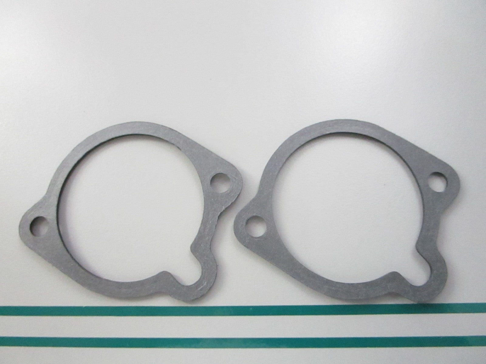 NEW OEM (LOT OF 2) 13855-95200 Suzuki Silencer Gasket 0810