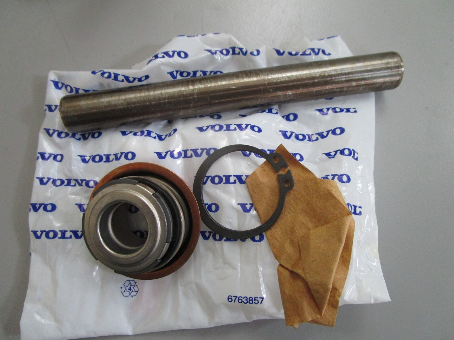 *NEW OEM* 0820 Volvo Penta Circulation Pump Rebuild Kit 876794