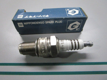 NEW OEM W24ES-GU Nippon Denso Spark Plug 0810