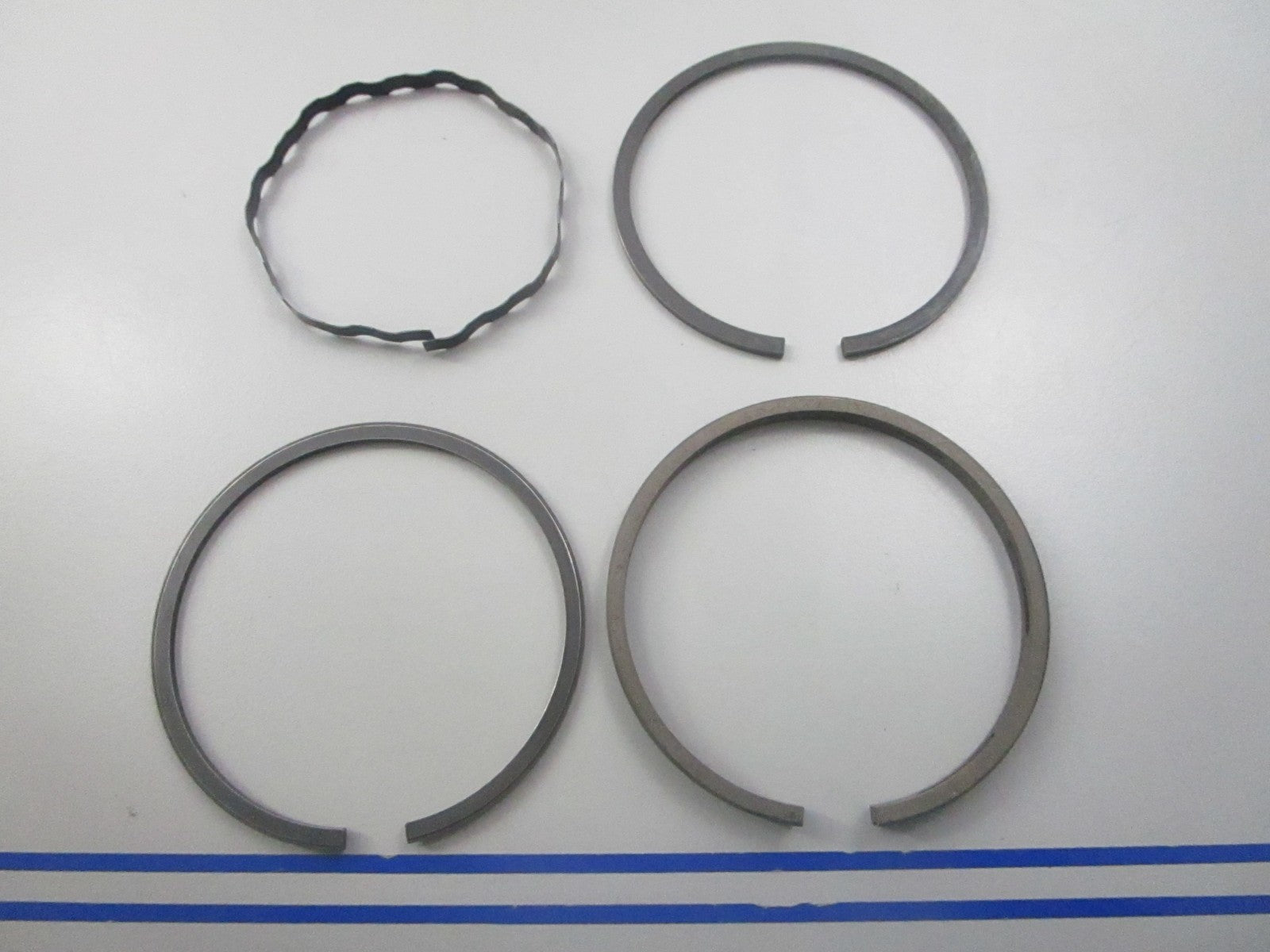 NEW OEM 32596 Tecumseh Piston Ring Set 0810