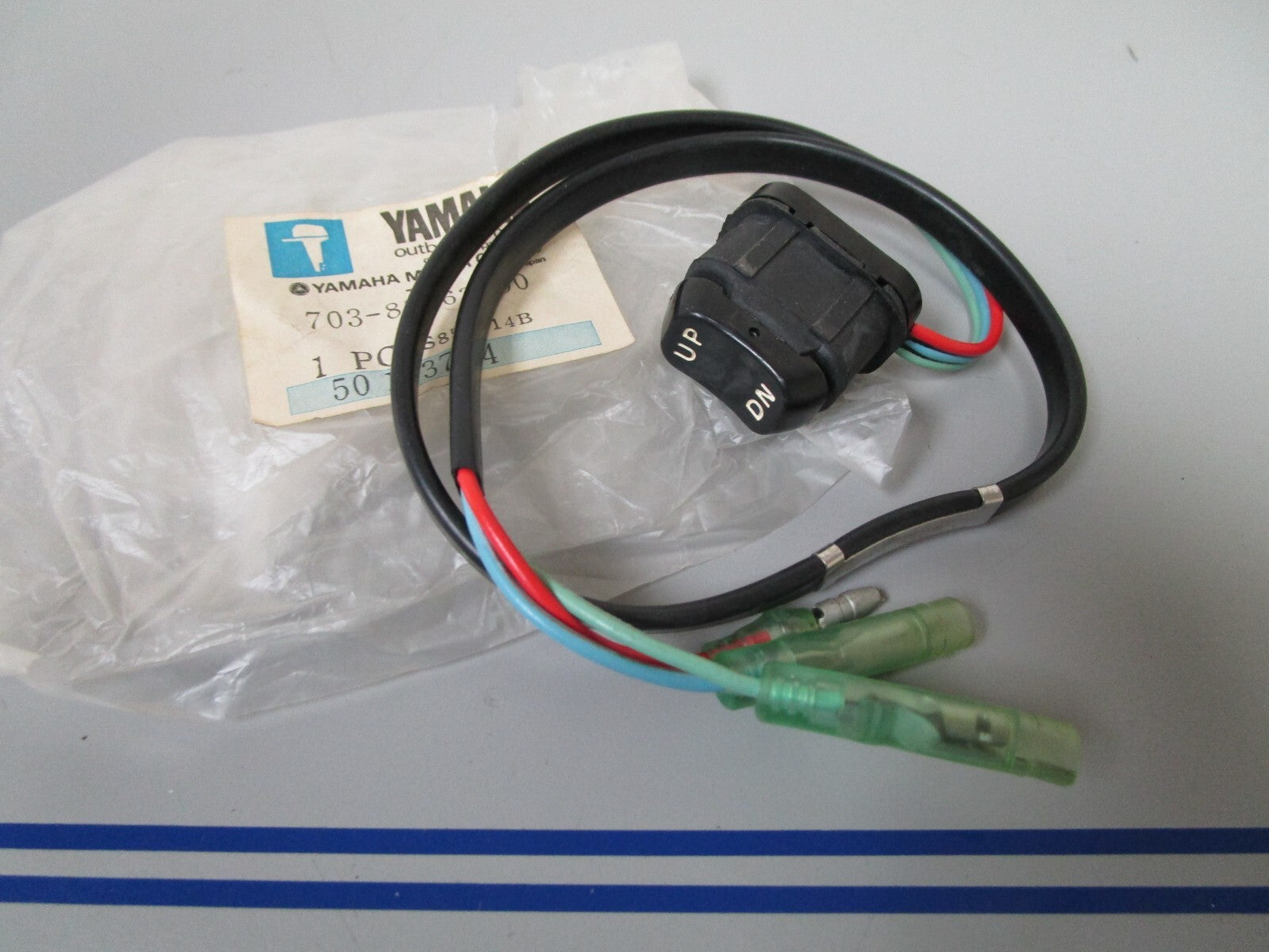 *NEW OEM* 0720 Yamaha Trim Tilt Switch Assembly 703-82563-00-00