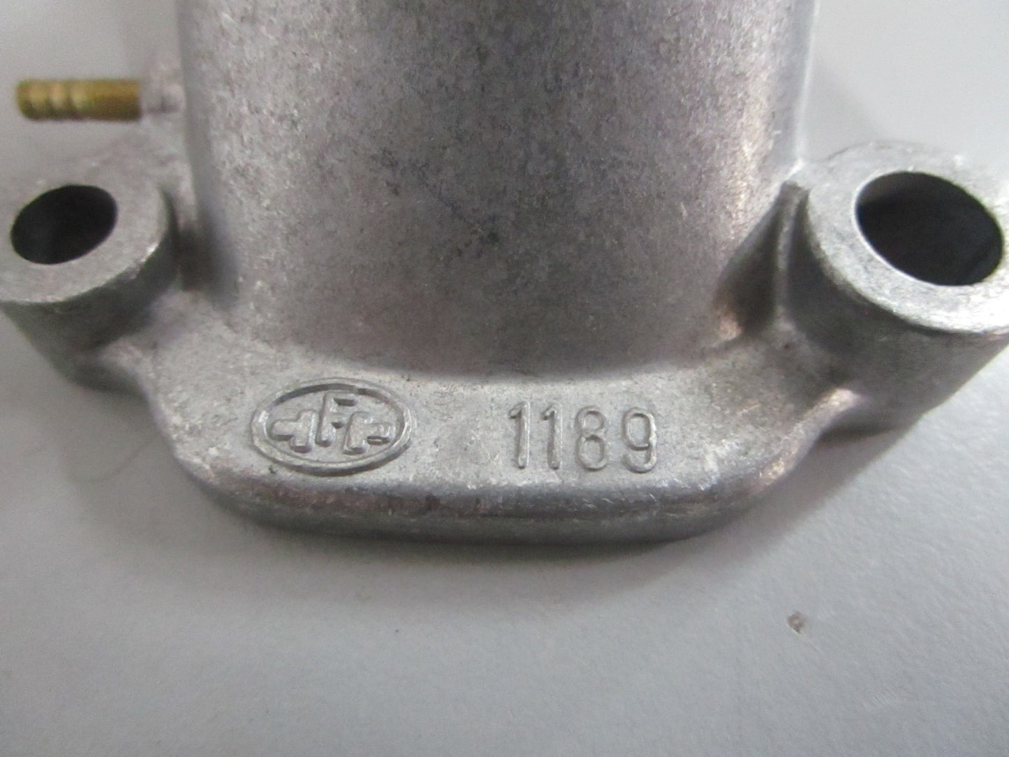 *NEW OEM* 0820 Ski-Doo Intake Manifold Cover 420867442