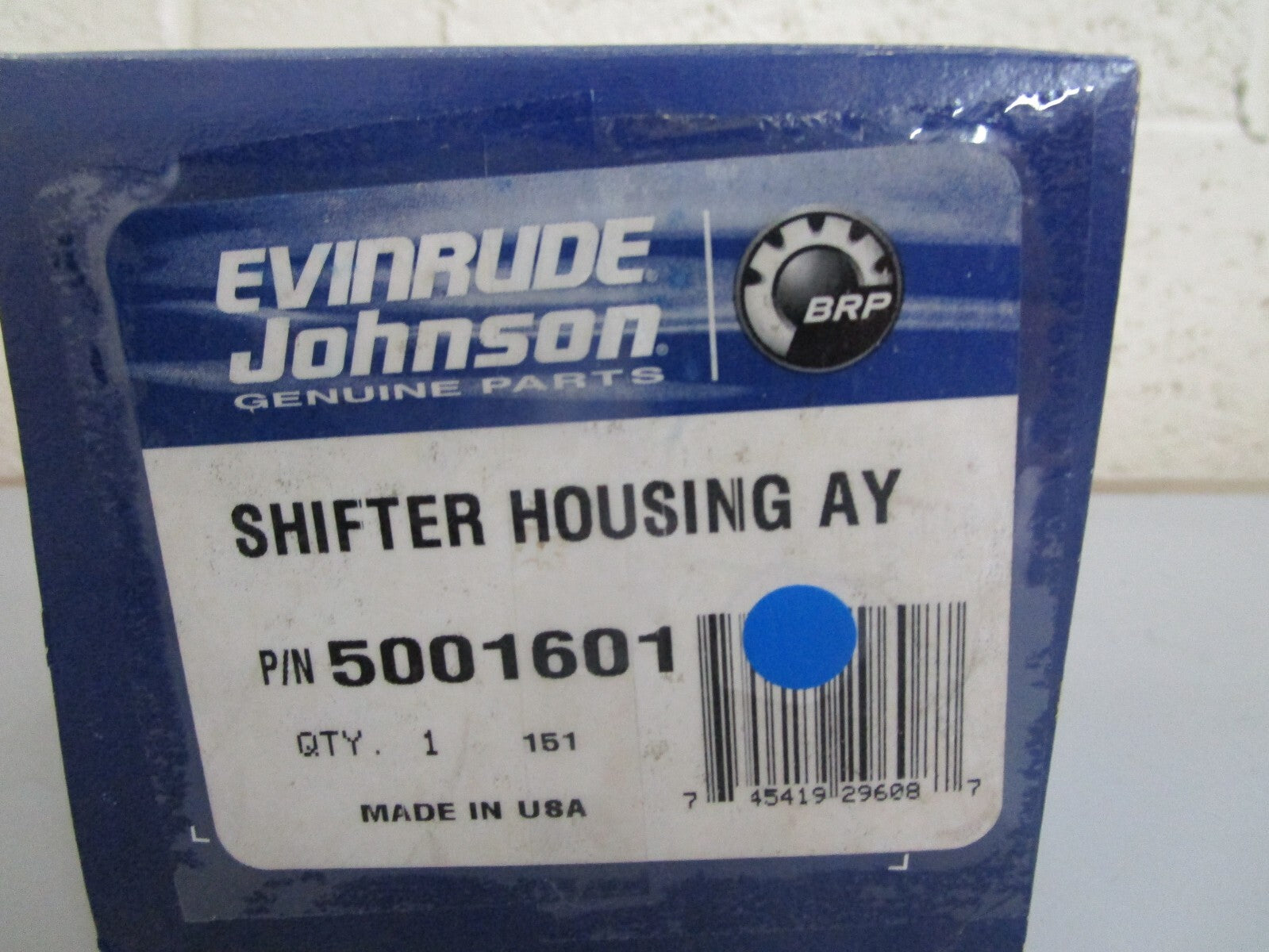 *NEW OEM* 0820 OMC Johnson Evinrude Shifter Housing Ay 5001601