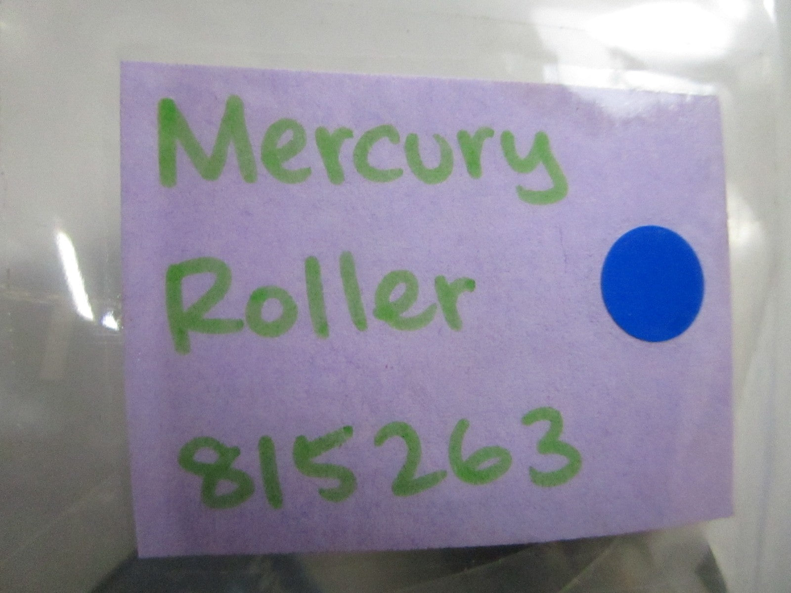 *NEW OEM* 0810 Mercury Quicksilver Roller 815263