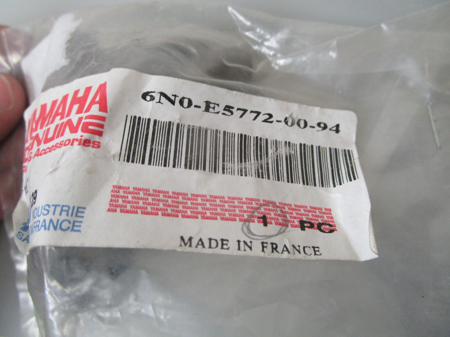 *NEW OEM* 0810 Yamaha Stay 1 6N0-E5772-00-94