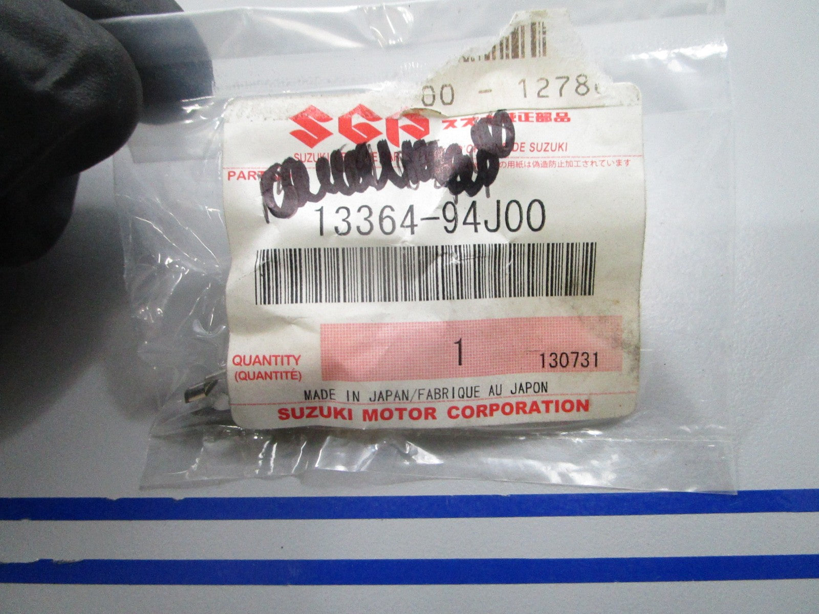 *NEW OEM* 0810 Suzuki Valve Starter 13364-94J00