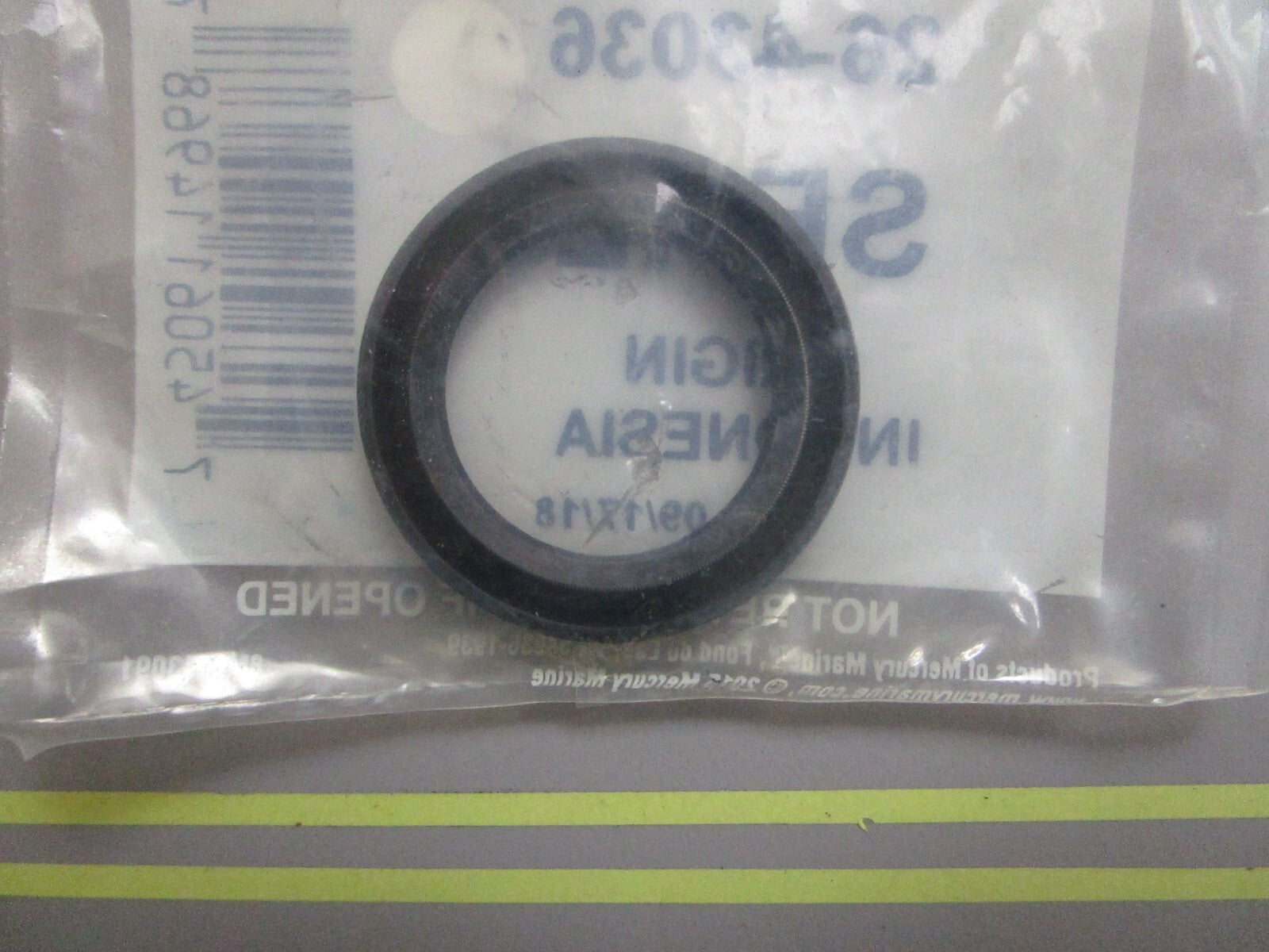 *NEW OEM* 0810 Mercury Quicksilver Seal 26-43036