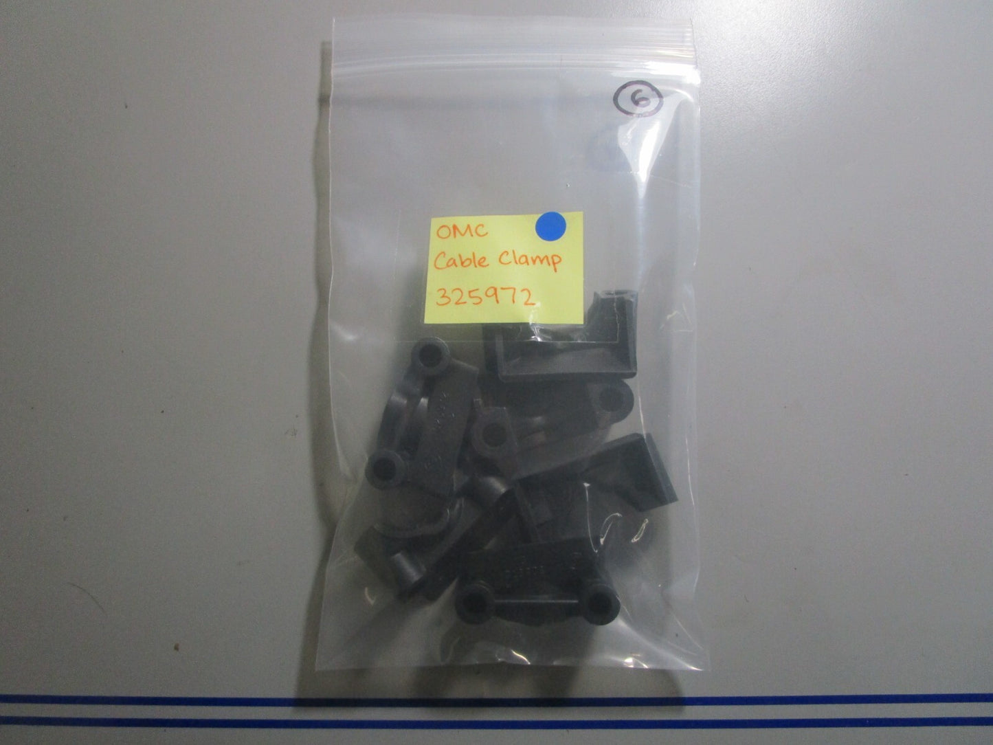 *NEW OEM* 0720 OMC Johnson Evinrude Cable Clamp 325972 0325972