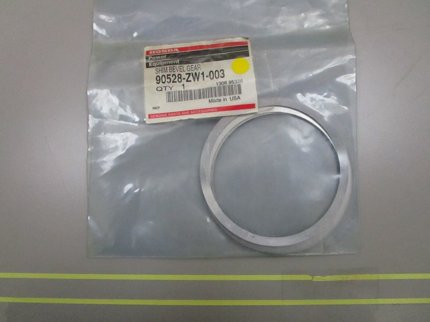 *NEW OEM* 0810 Honda Shim Bevel Gear 90528-ZW1-003