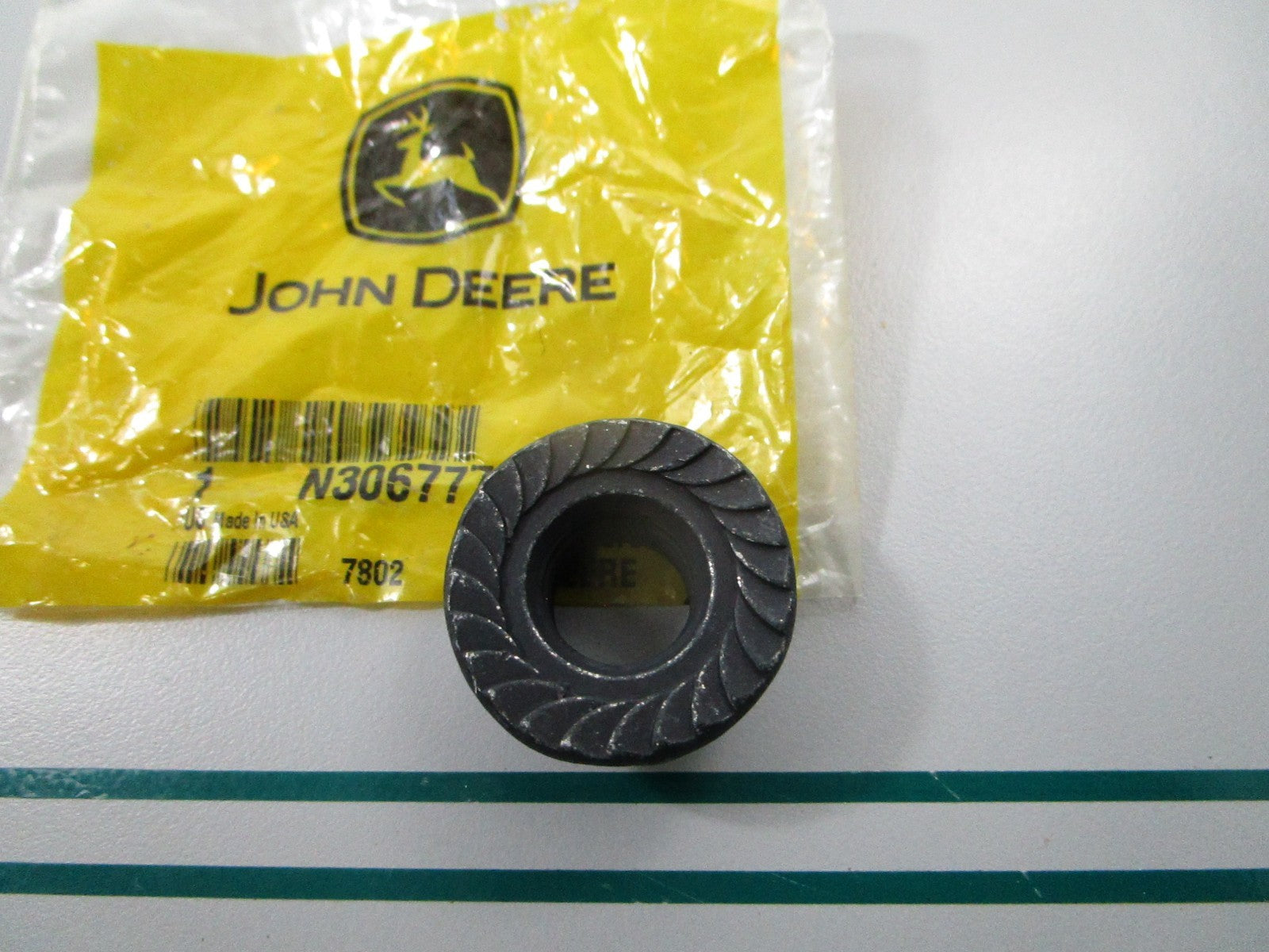 NEW OEM N306777 John Deere Nut 0810