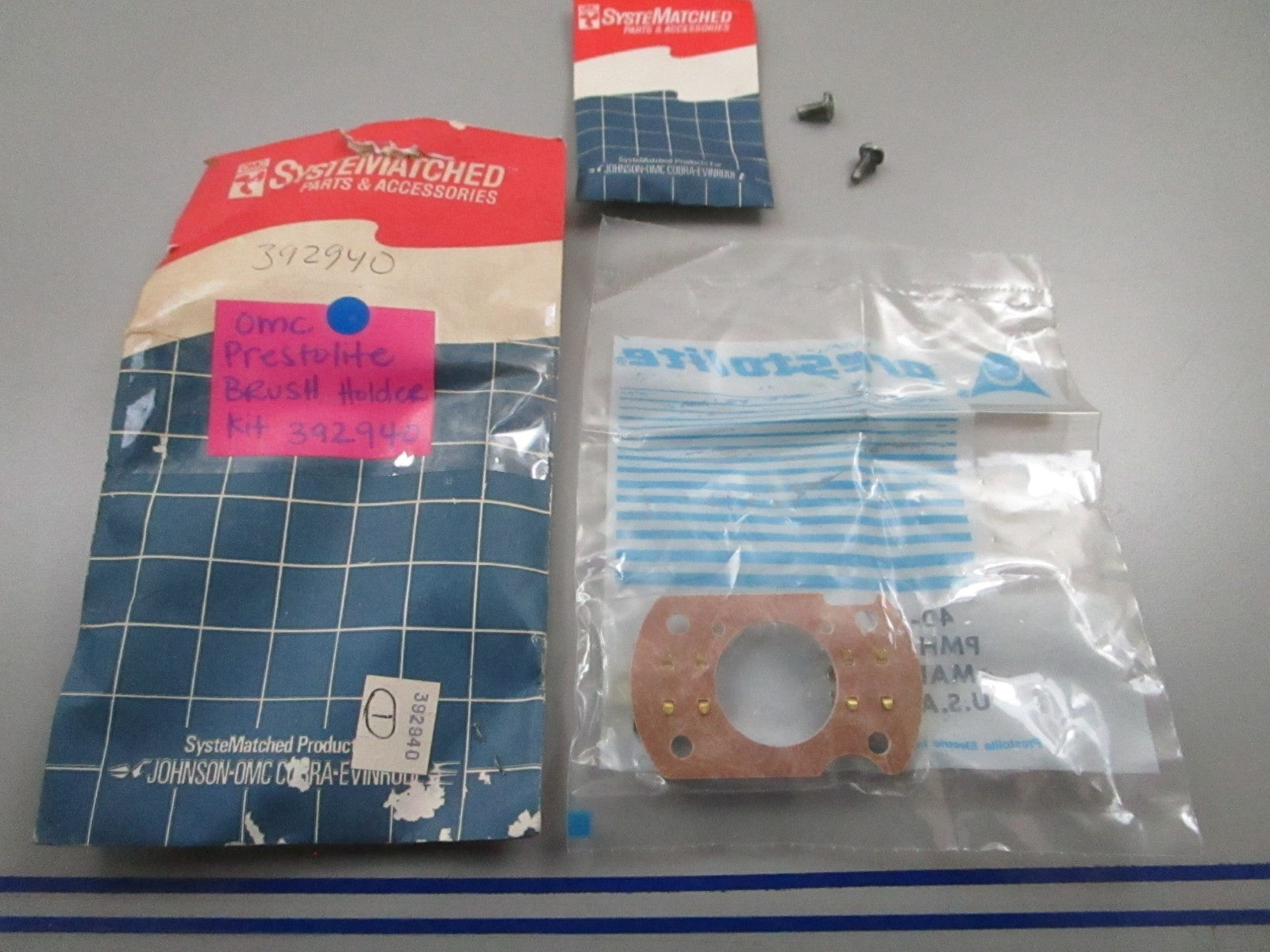 *NEW OEM* 0810 OMC Prestolite Brush Holder Kit 392940 0392940