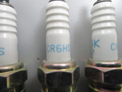 *NEW* (LOT OF 4) 0810 NGK Spark Plug CR6HS
